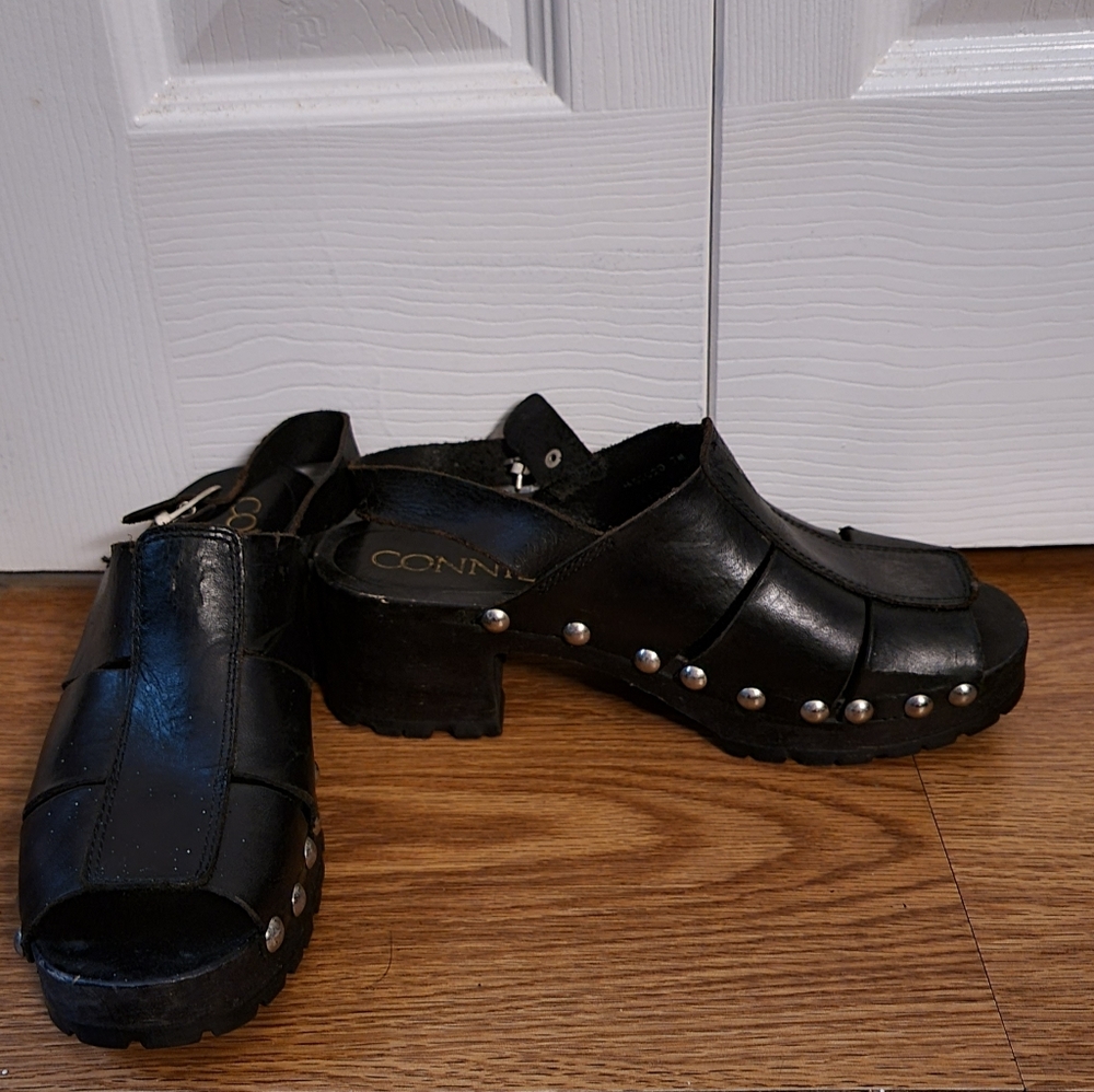 Connie Clogs